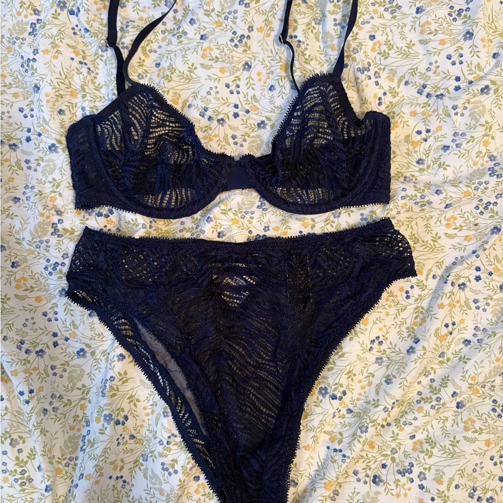 Victoria’s Secret Lingerie Set